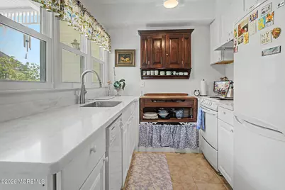 77 Main Avenue #2C, Ocean Grove, NJ 07756 - Photo 10
