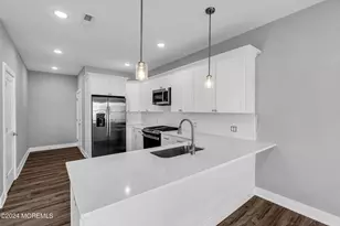 33 Union Ave, Manasquan, NJ 08736 - Photo 10