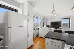 135 Montgomery St, Jersey City, NJ 07302 - Photo 8