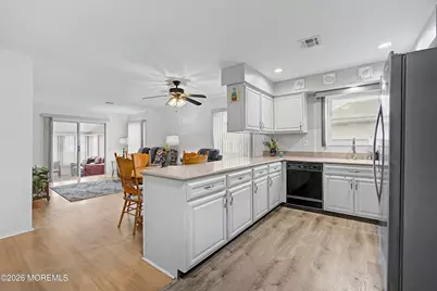 20 Thronbury Court, Toms River Township, NJ 08757 - Photo 4