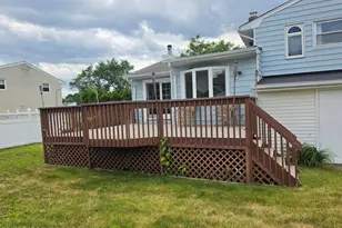 42 Richards Dr, Sayreville, NJ 08859 - Photo 26