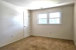 42 Richards Dr, Sayreville, NJ 08859 - Photo 18