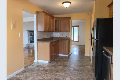 42 Richards Drive, Sayreville, NJ 08859 - Photo 10