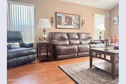 18 Skyline Drive, Lakewood, NJ 08701 - Photo 8