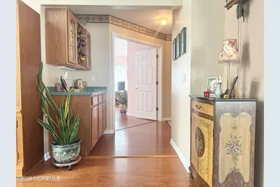 18 Skyline Drive, Lakewood, NJ 08701 - Photo 10