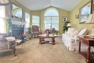 18 Skyline Dr, Lakewood, NJ 08701 - Photo 4
