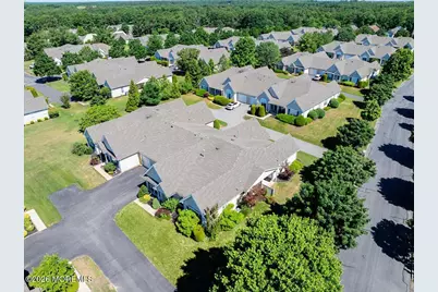 18 Deerchase Lane, Lakewood, NJ 08701 - Photo 6