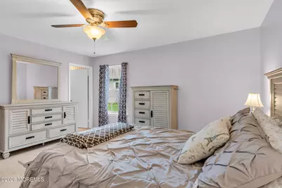 7 Kingston Close #1000, Freehold, NJ 07728 - Photo 28