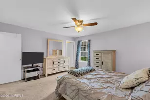 7 Kingston Close, Freehold, NJ 07728 - Photo 30