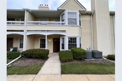 16 Fryer Court, Hightstown, NJ 08520 - Photo 1