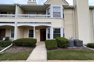 16 Fryer Ct, Hightstown, NJ 08520 - Photo 1