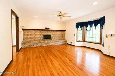 19 Scott Drive, Morganville, NJ 07751 - Photo 6