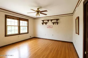 19 Scott Dr, Morganville, NJ 07751 - Photo 16