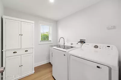 97 Richardson Avenue, Eatontown, NJ 07724 - Photo 28