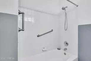 146 Greenlawns Dr, Lakewood, NJ 08701 - Photo 22