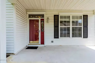 146 Greenlawns Drive, Lakewood, NJ 08701 - Photo 4