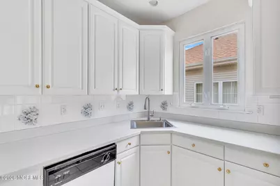 6 Greensprings Drive, Lakewood, NJ 08701 - Photo 6