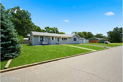 20 Western Drive, Howell Township, NJ 07731 - Photo 2