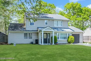 2261 Huckleberry Rd, Manchester Township, NJ 08759 - Photo 4