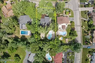 5 Eli Cir, Morganville, NJ 07751 - Photo 66