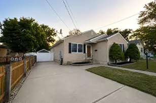141 Morningside Ave, North Middletown, NJ 07748 - Photo 2