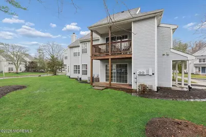 437 Hampton Court #12-1, Manalapan Township, NJ 07726 - Photo 18