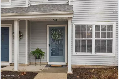 437 Hampton Court #12-1, Manalapan Township, NJ 07726 - Photo 2