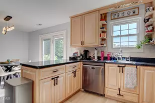 62 Jefferson Dr, Spotswood, NJ 08884 - Photo 10