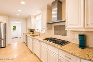 41 Poplar Ave, West Long Branch, NJ 07764 - Photo 4