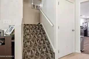 121 Forest Park Cir, Lakewood, NJ 08701 - Photo 8
