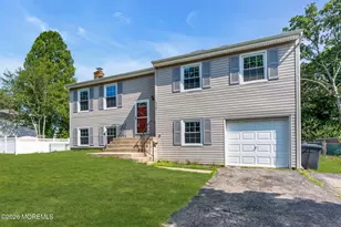 173 Stowe St, Toms River Township, NJ 08753 - Photo 2