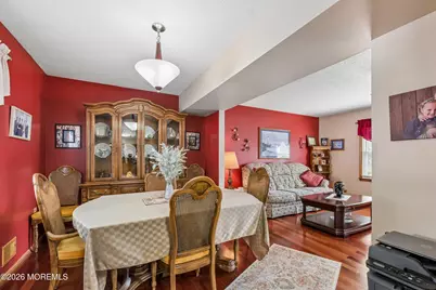 807 Constitution Drive, Brick, NJ 08724 - Photo 4