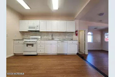 225 Shore Boulevard #A, Keansburg, NJ 07734 - Photo 8