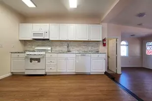 225 Shore Blvd, Keansburg, NJ 07734 - Photo 8