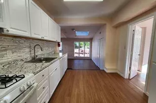 225 Shore Blvd, Keansburg, NJ 07734 - Photo 10