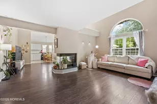 109 Kentucky Way, Freehold, NJ 07728 - Photo 4