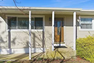 11 Forest Valley Dr, Toms River Township, NJ 08755 - Photo 2