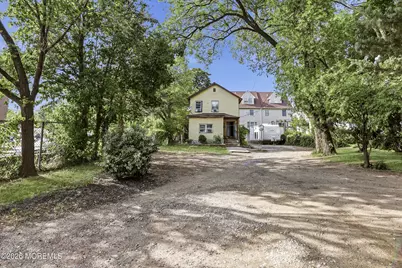 211 4th Street, Lakewood, NJ 08701 - Photo 2