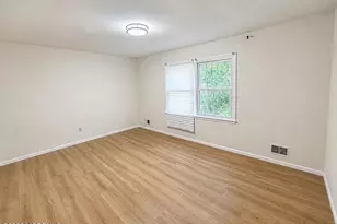 10 Cambridge Dr, Jackson, NJ 08527 - Photo 2