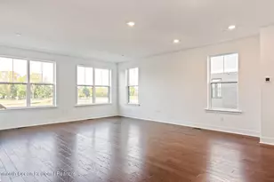 10 Mariveles Wy, Tinton Falls, NJ 07724 - Photo 10