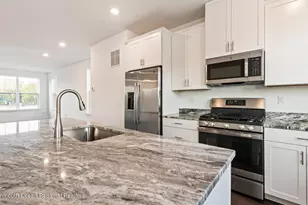 10 Mariveles Wy, Tinton Falls, NJ 07724 - Photo 18