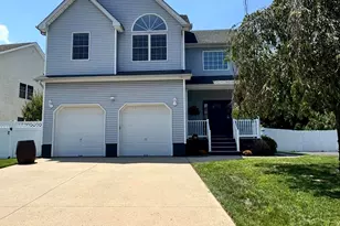 196 South St, Eatontown, NJ 07724 - Photo 2