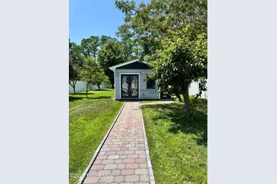196 South Street, Eatontown, NJ 07724 - Photo 32