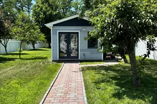 196 South St, Eatontown, NJ 07724 - Photo 32