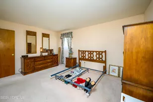 49 Newbury Rd, Howell Township, NJ 07731 - Photo 16