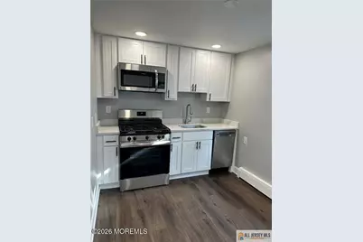 10 Lake Avenue, Keyport, NJ 07735 - Photo 6