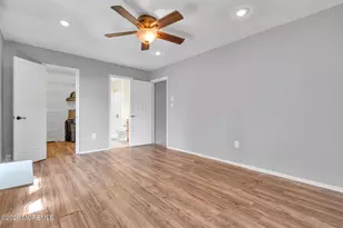 13 Scenic Dr, Freehold, NJ 07728 - Photo 18