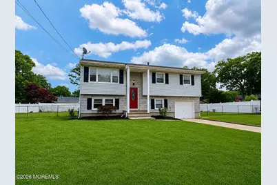 30 Almond Drive, Toms River Township, NJ 08753 - Photo 2