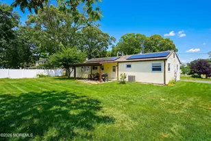 1047 Crystal Dr, Toms River Township, NJ 08753 - Photo 2
