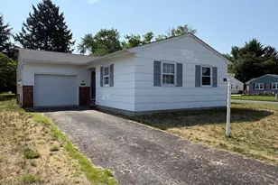 2 Sutherland Ct, Toms River Township, NJ 08757 - Photo 2